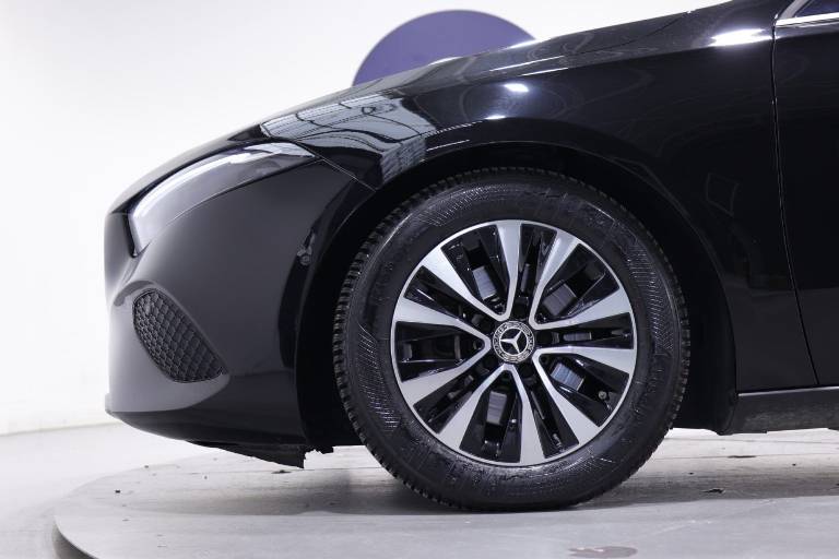 MERCEDES-BENZ Classe A 19