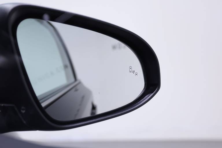 TOYOTA C-HR 46