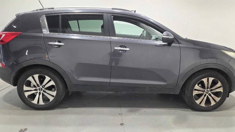 KIA Sportage 8