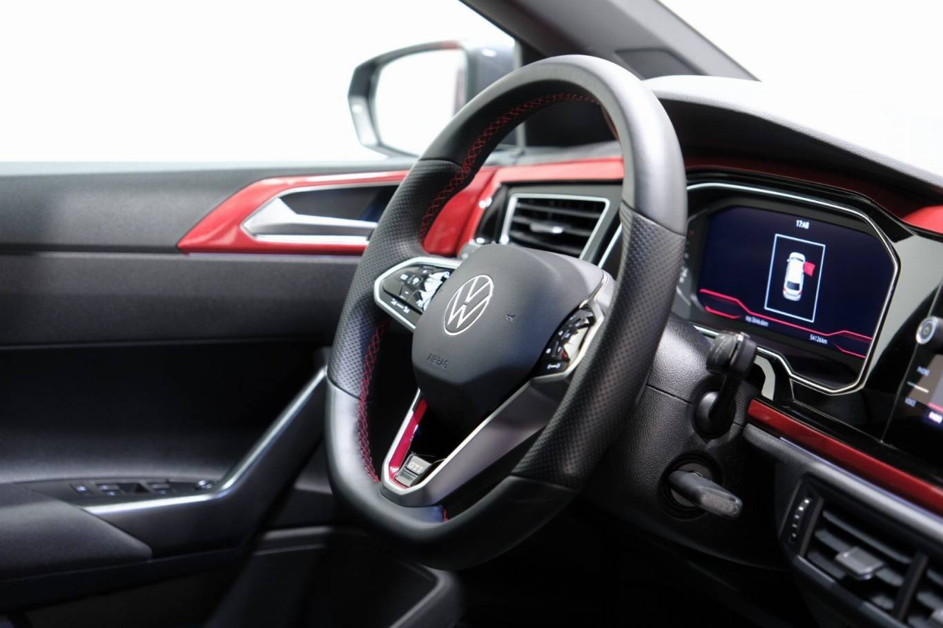VOLKSWAGEN Polo GTI 57