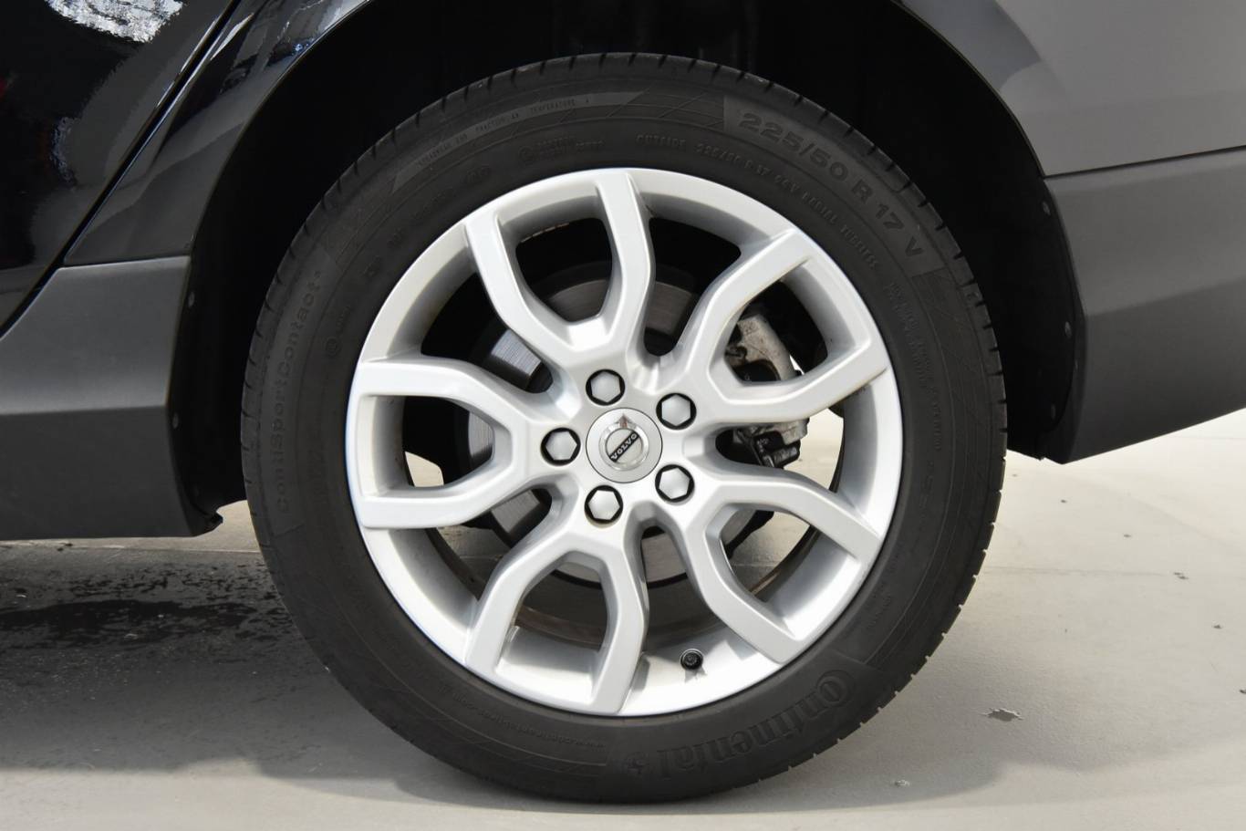 VOLVO V40 Cross Country 15