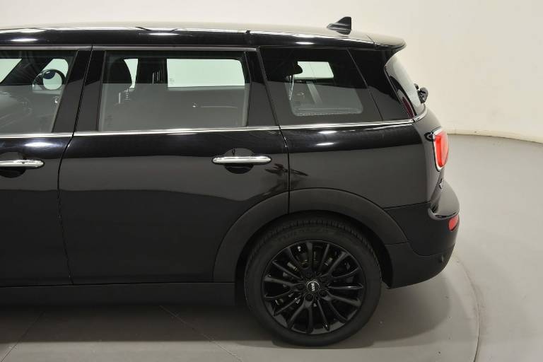 MINI Clubman 40