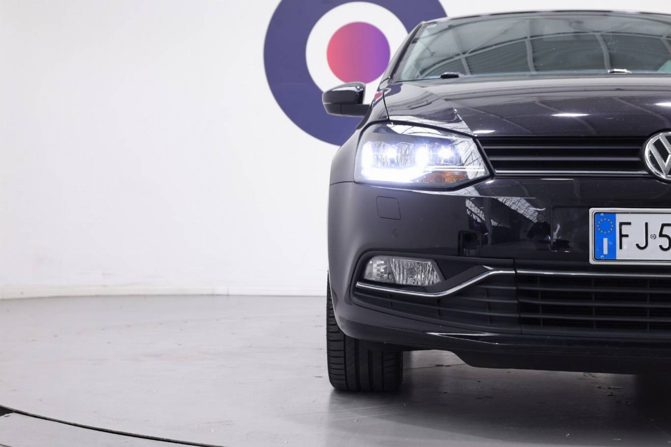 VOLKSWAGEN Polo 36