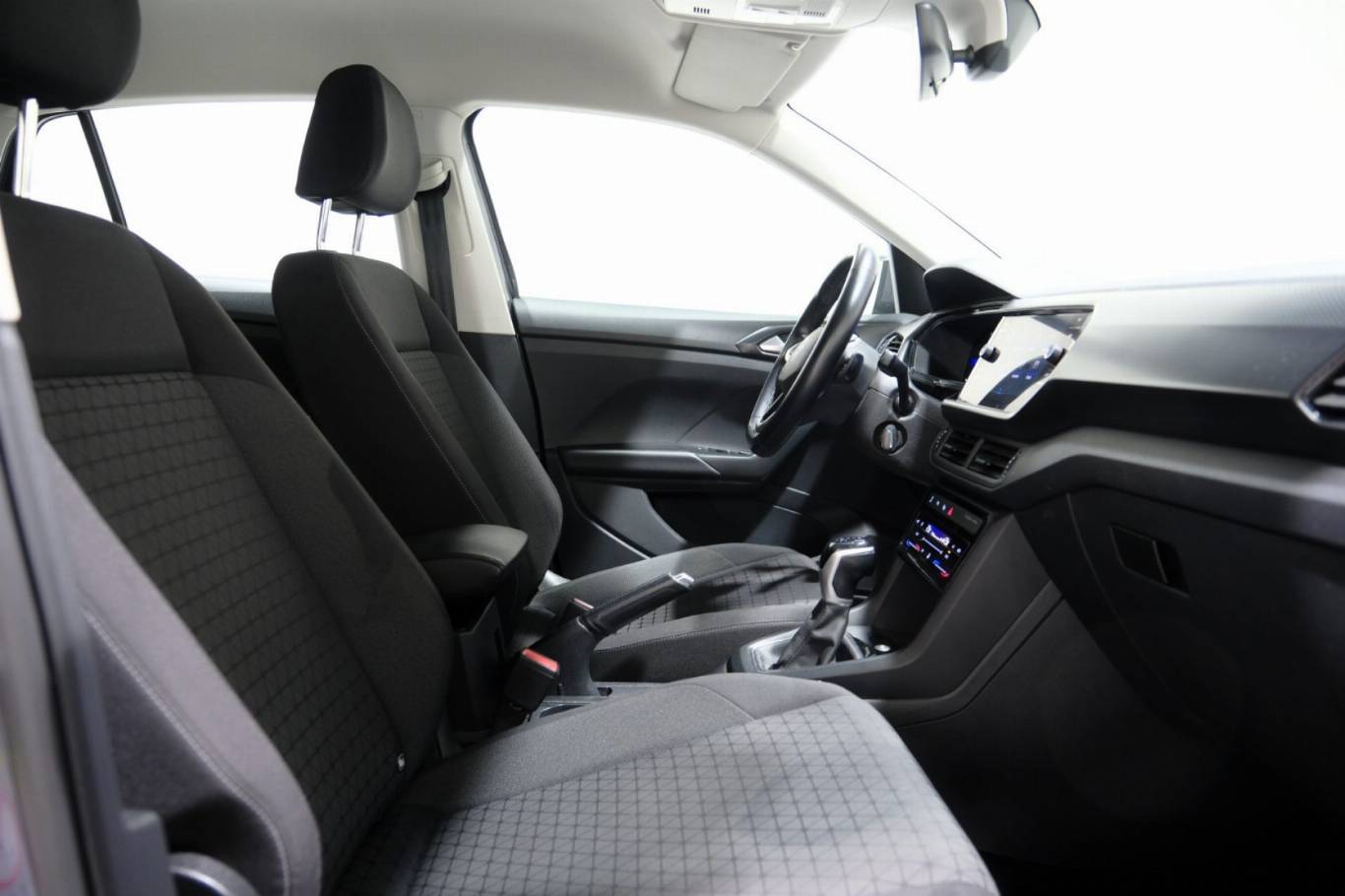 VOLKSWAGEN T-Cross 49
