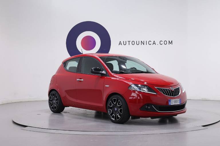LANCIA Ypsilon 3