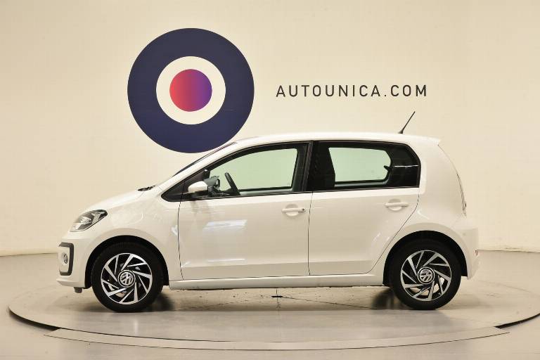 VOLKSWAGEN Up! 16