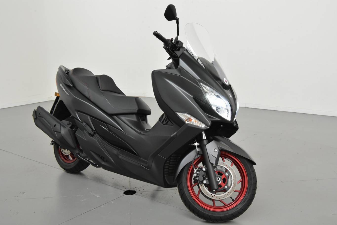 SUZUKI Burgman AN 400 67