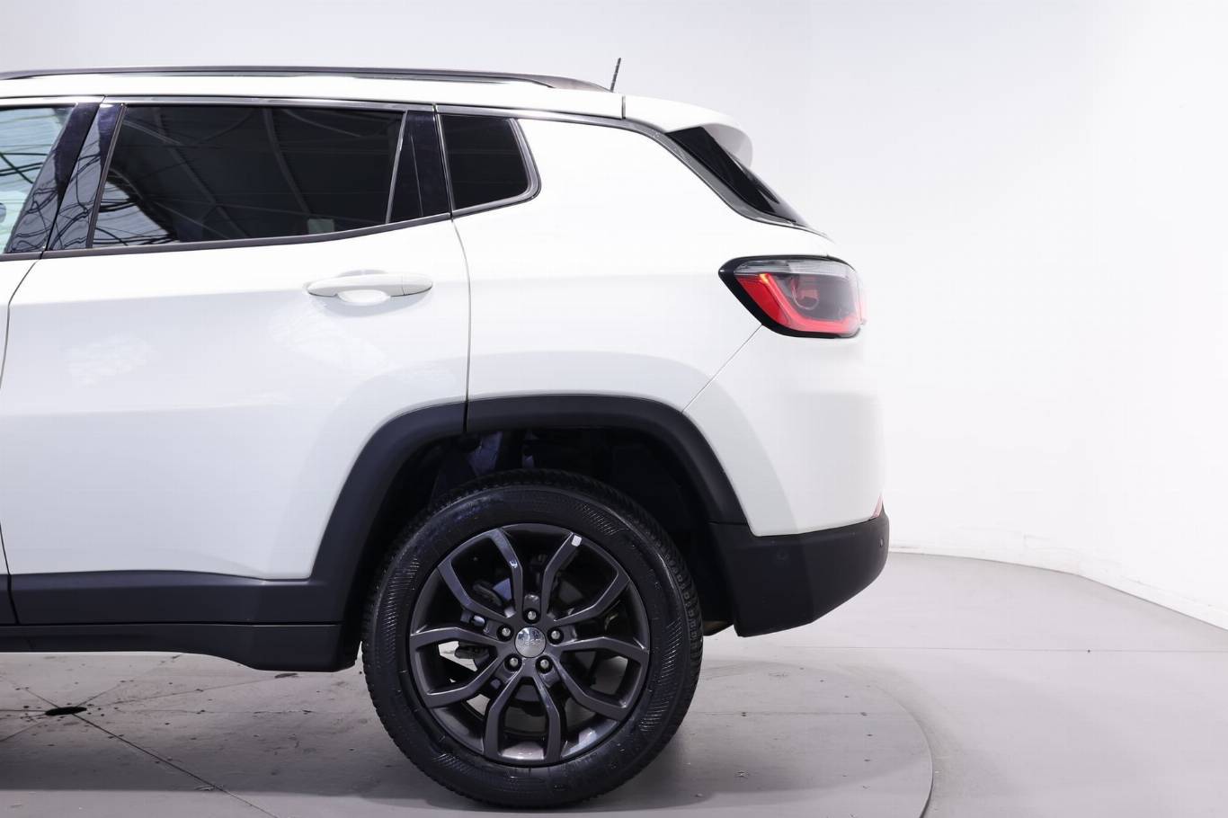 JEEP Compass 40