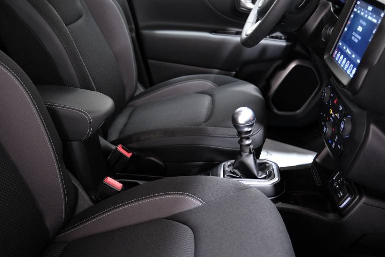JEEP Renegade 59