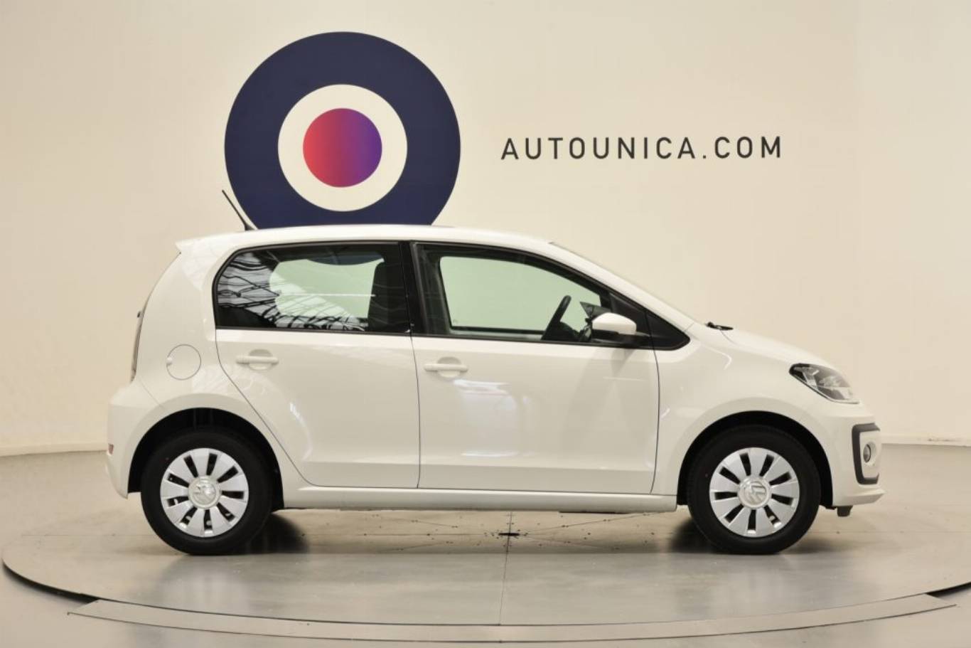 VOLKSWAGEN Up! 30