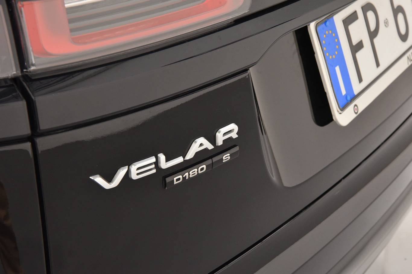 LAND ROVER Range Rover Velar 51