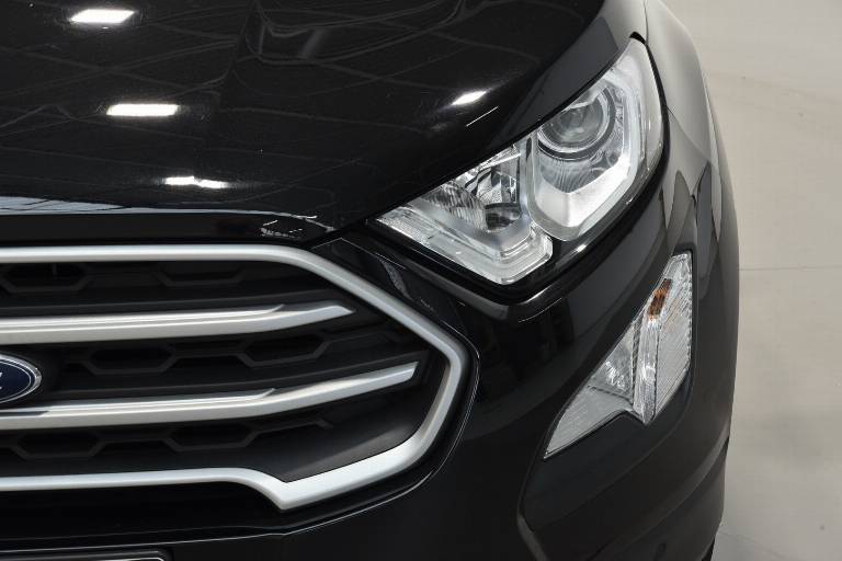 FORD EcoSport 9