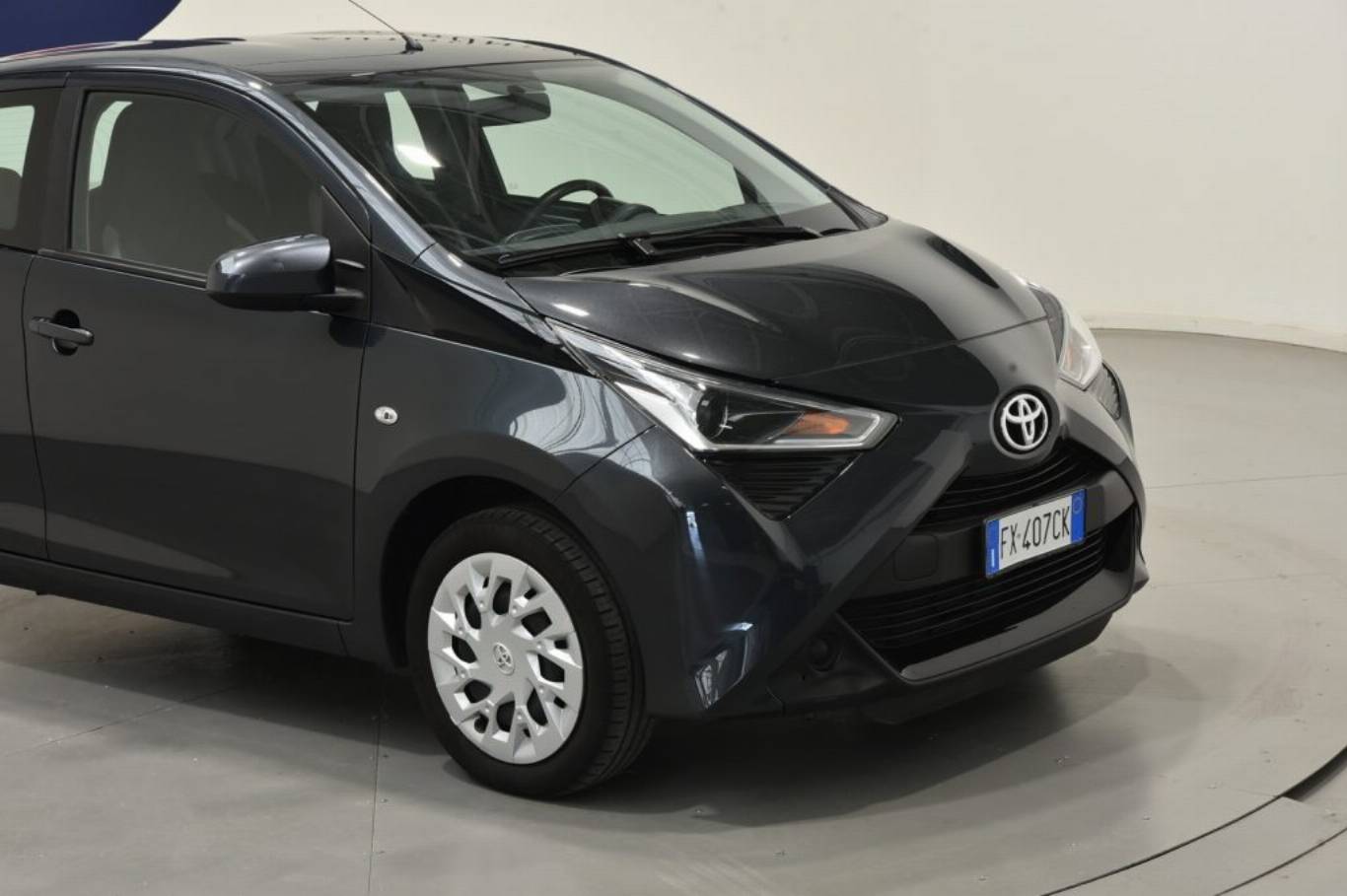 TOYOTA Aygo 16