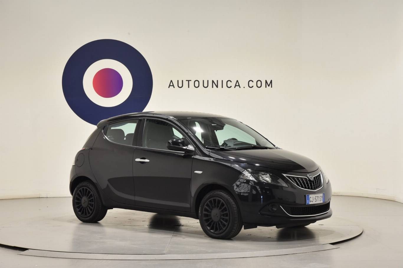 LANCIA Ypsilon 6