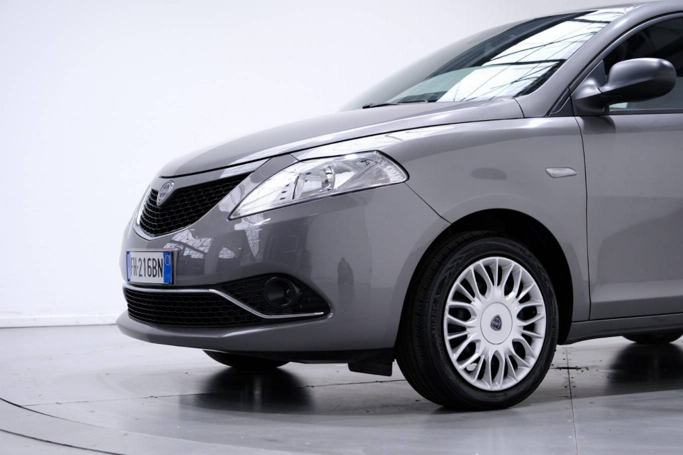 LANCIA Ypsilon 43