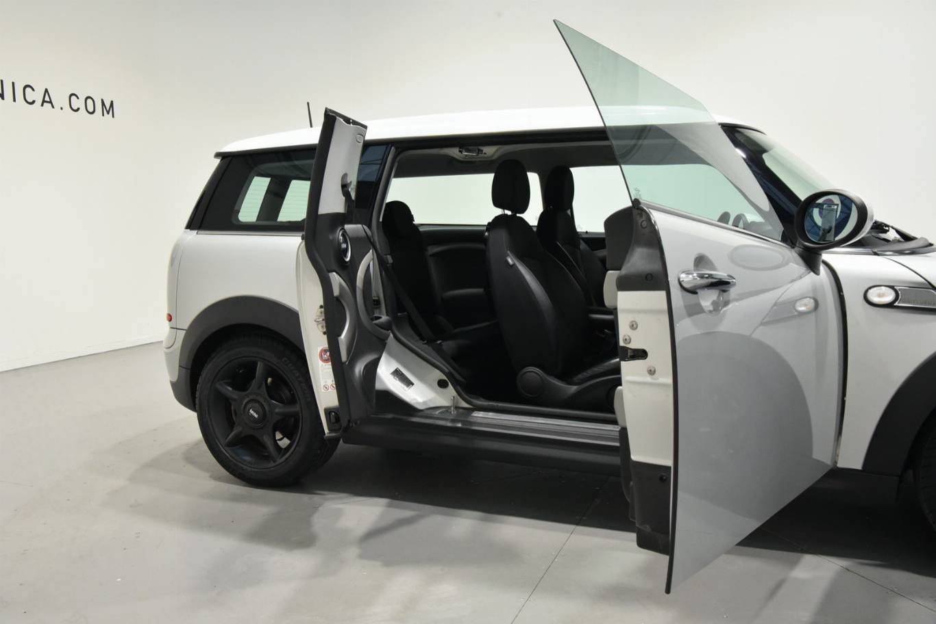 MINI Cooper Clubman 31