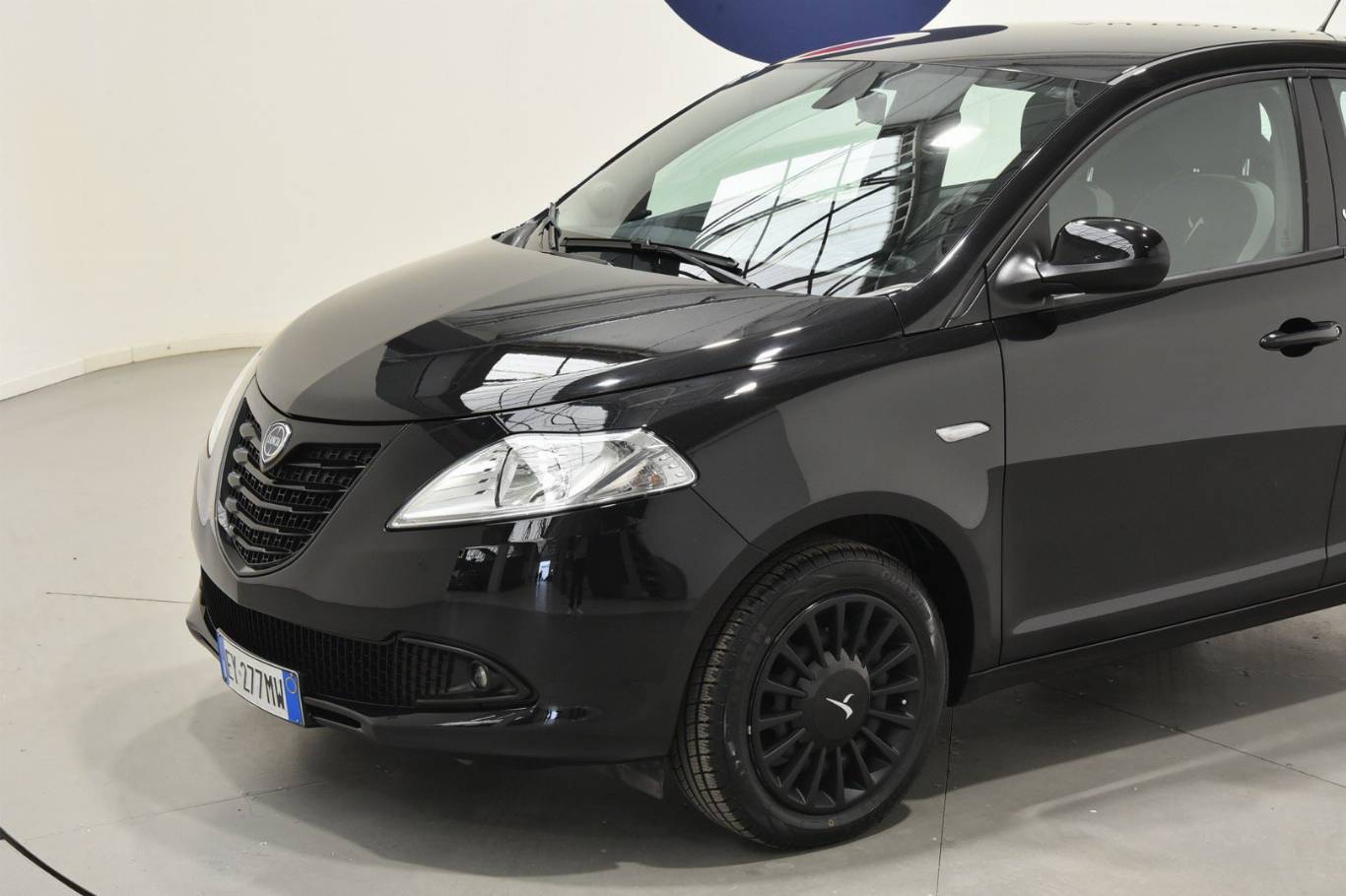 LANCIA Ypsilon 17