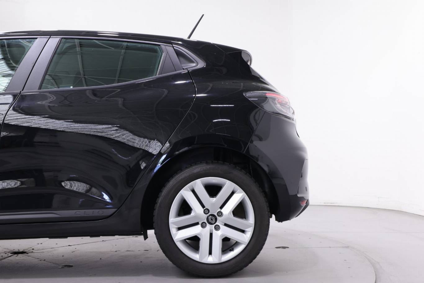 RENAULT Clio 34