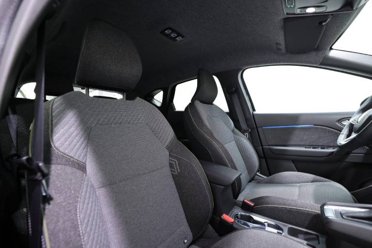 RENAULT Captur 48