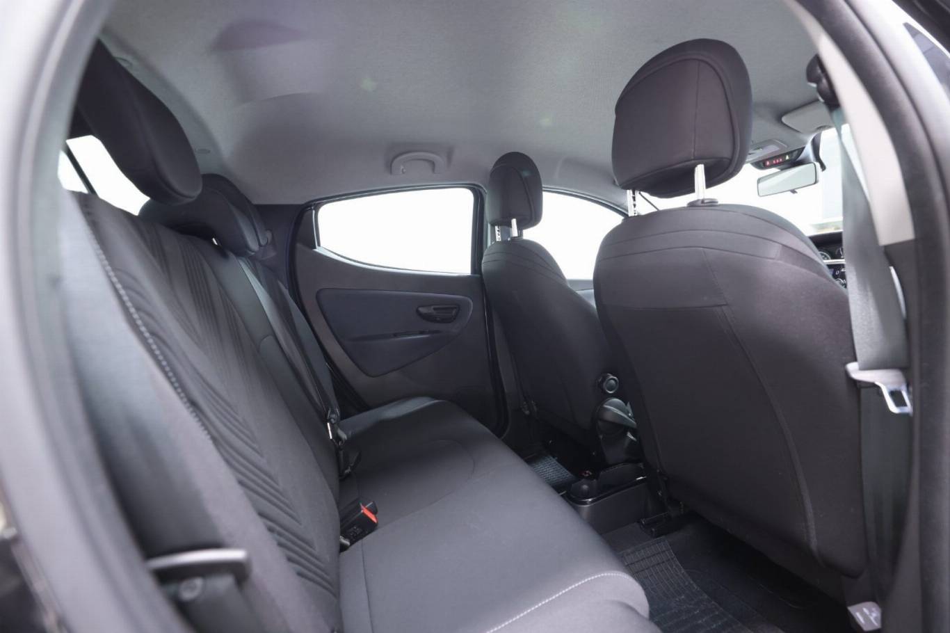 LANCIA Ypsilon 40