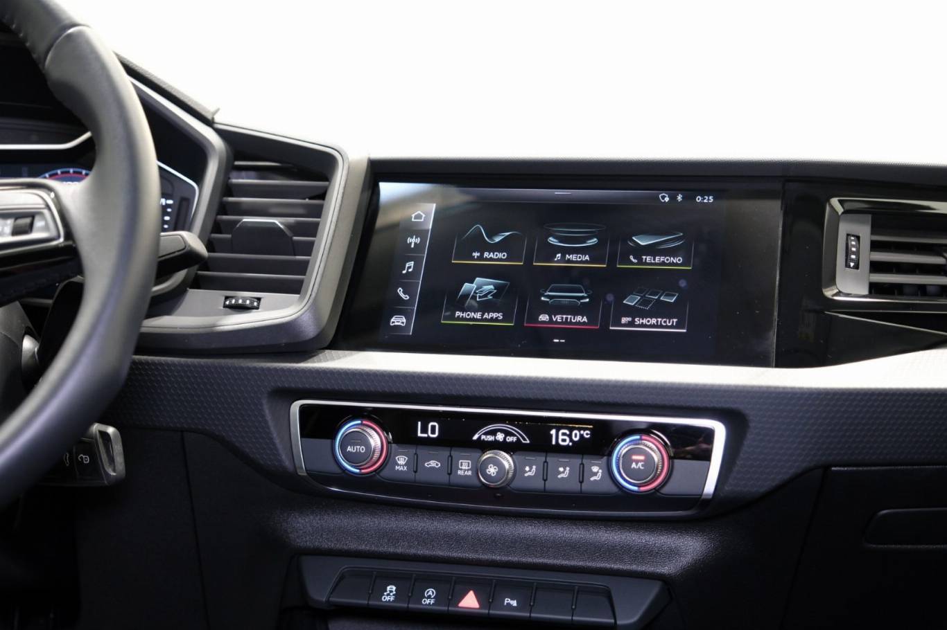AUDI A1 41