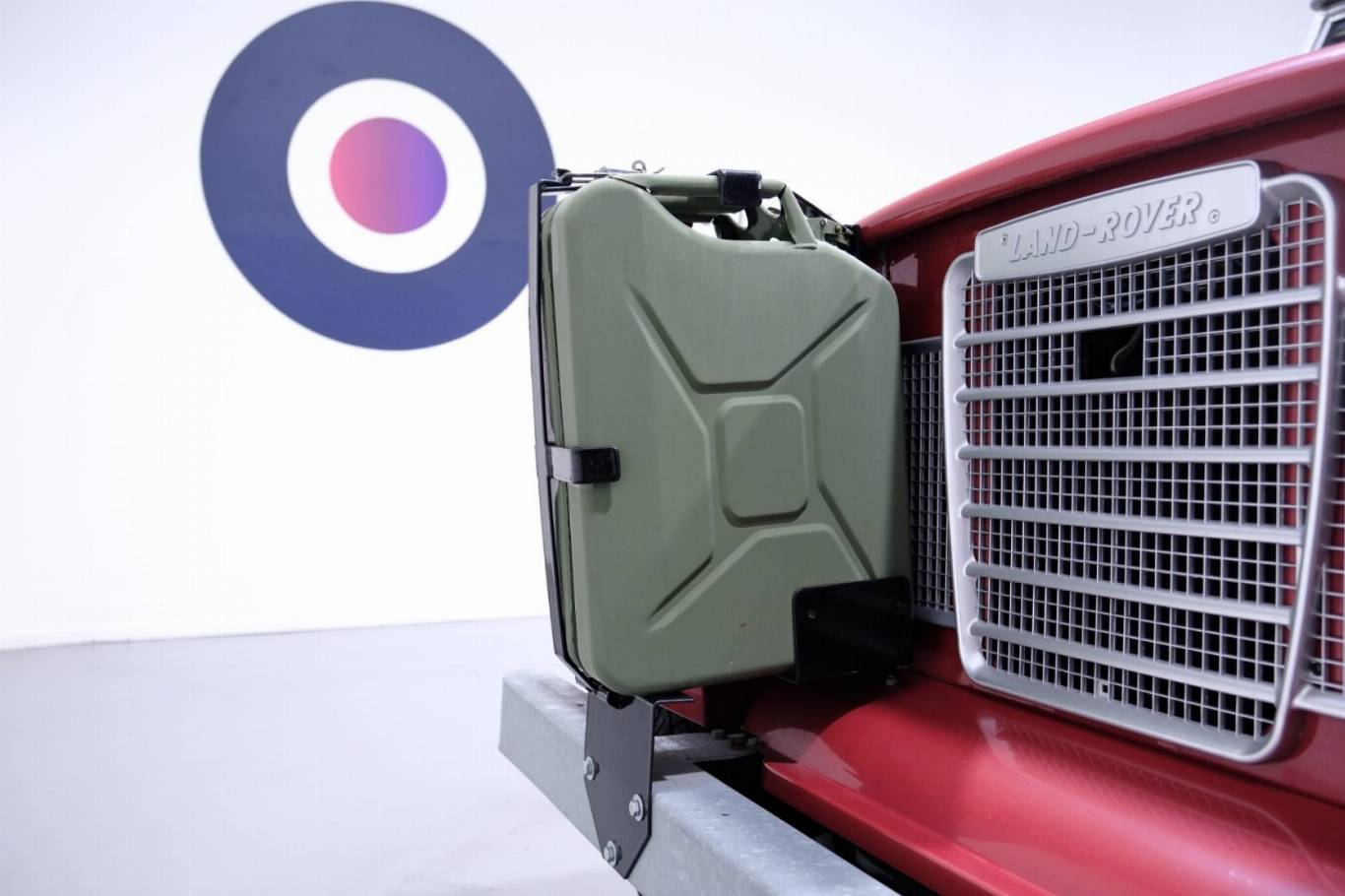 LAND ROVER Defender 13