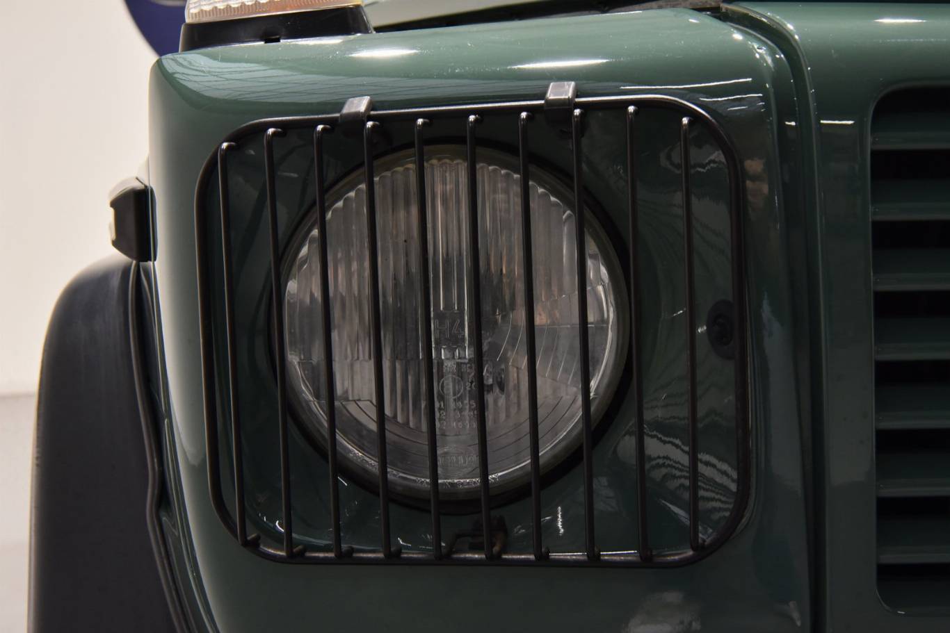 MERCEDES-BENZ G 320 14