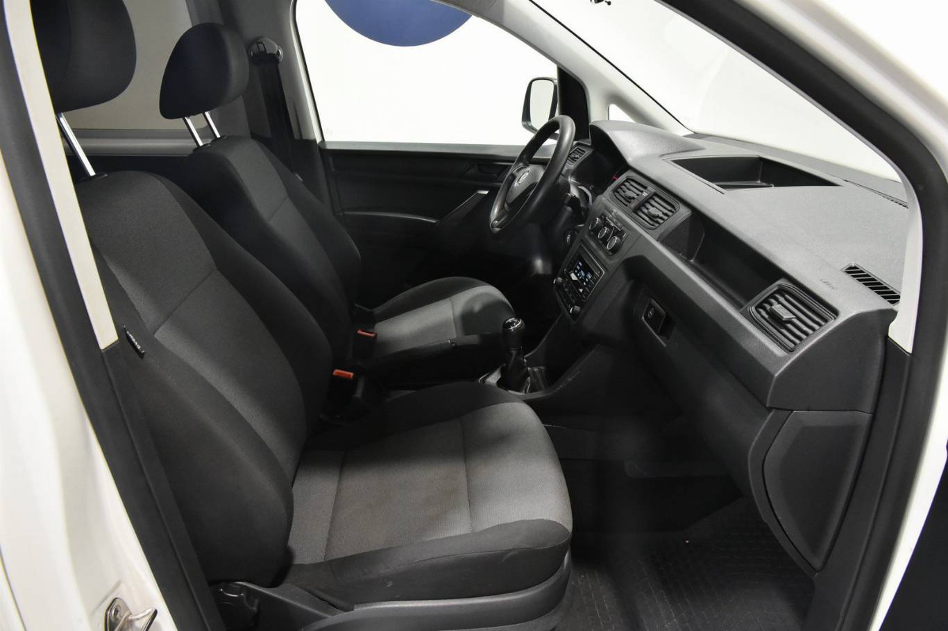 VOLKSWAGEN Caddy 30