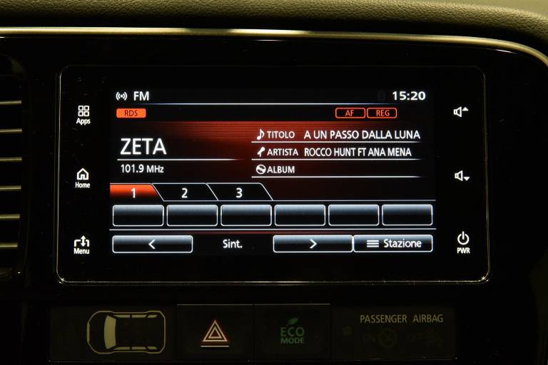 MITSUBISHI Outlander 12