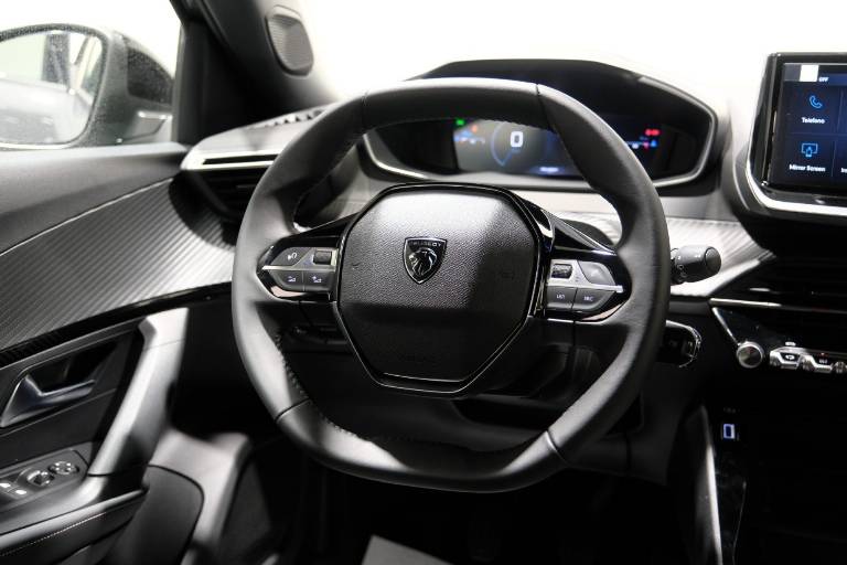 PEUGEOT 2008 41