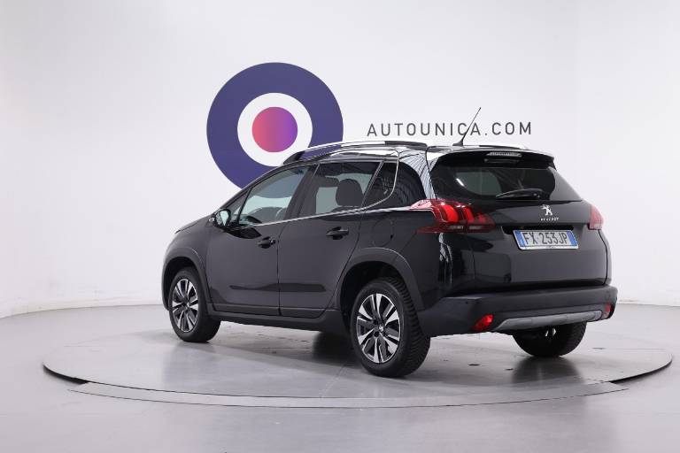 PEUGEOT 2008 17