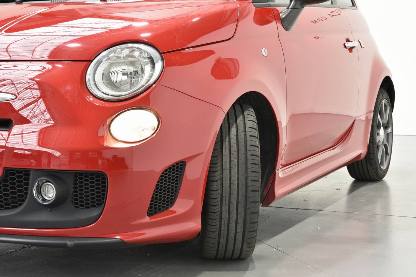 ABARTH 500C 68