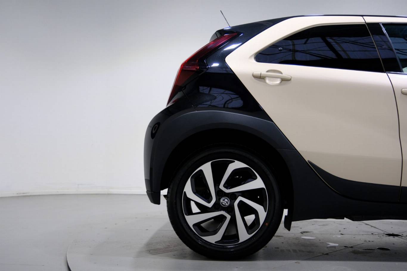 TOYOTA Aygo X 41