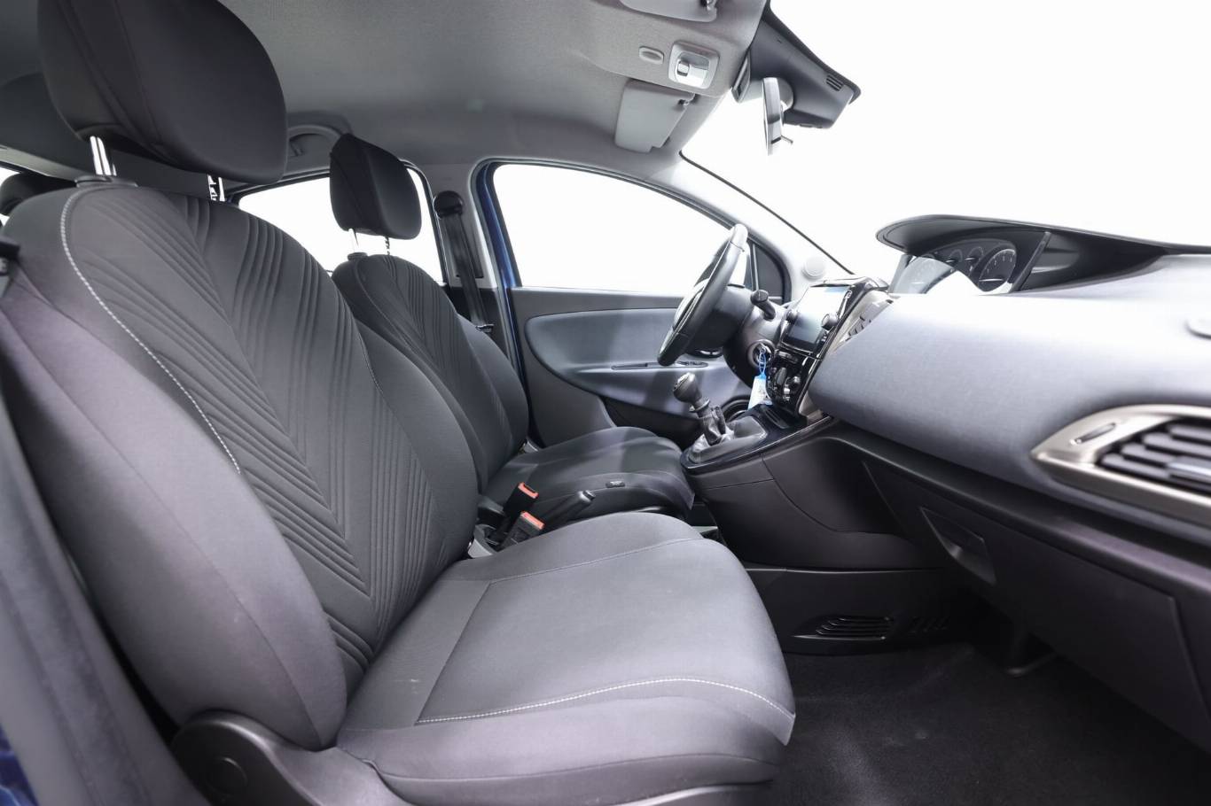 LANCIA Ypsilon 41
