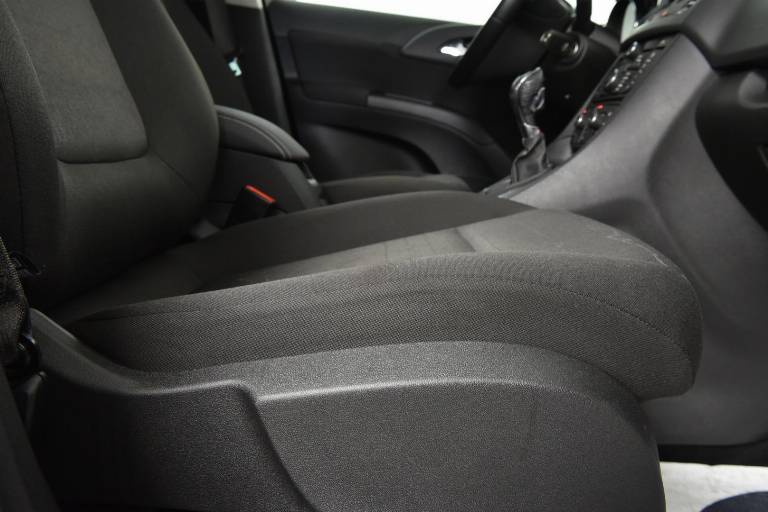 OPEL Meriva 52