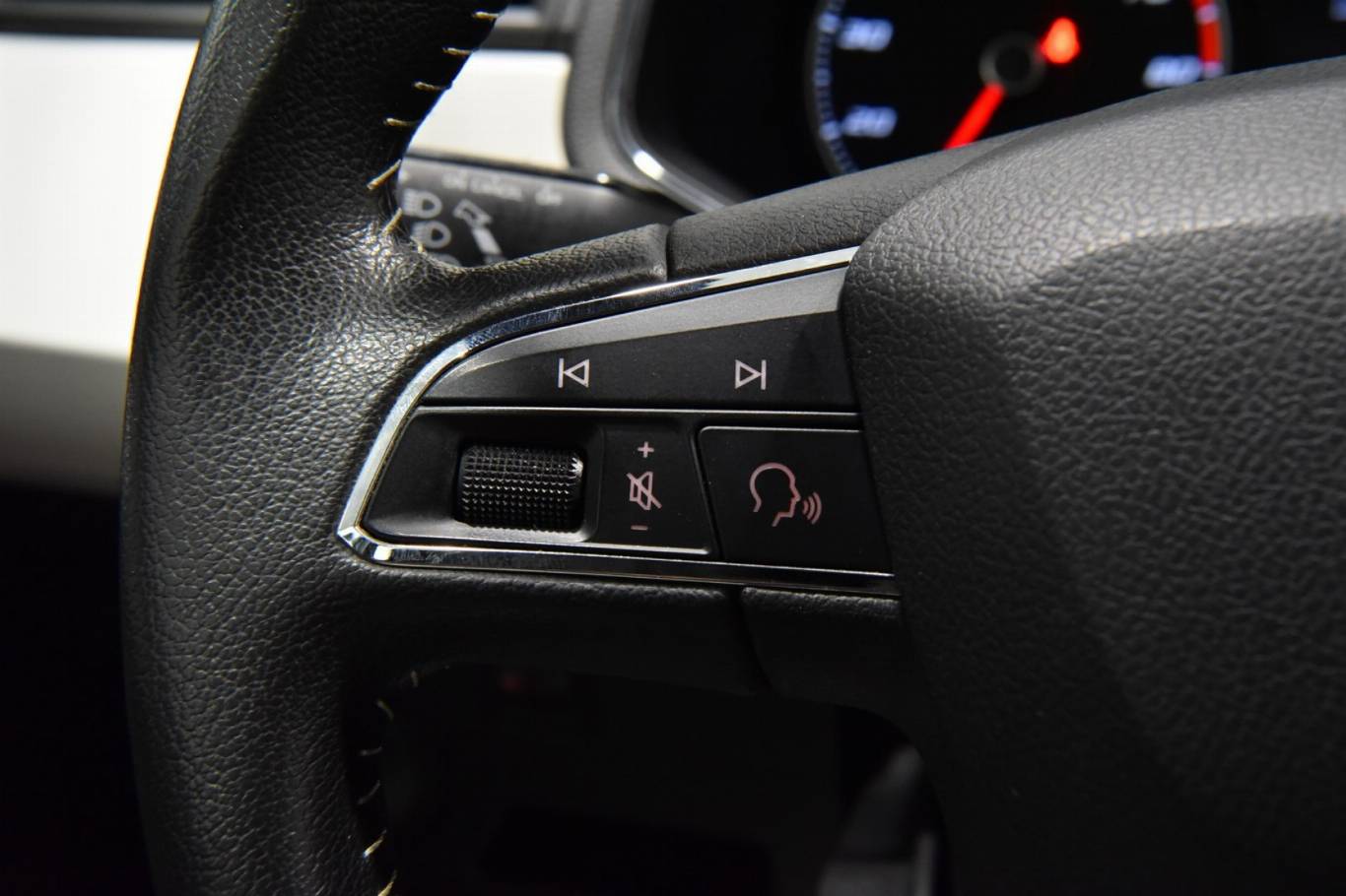 SEAT Arona 7