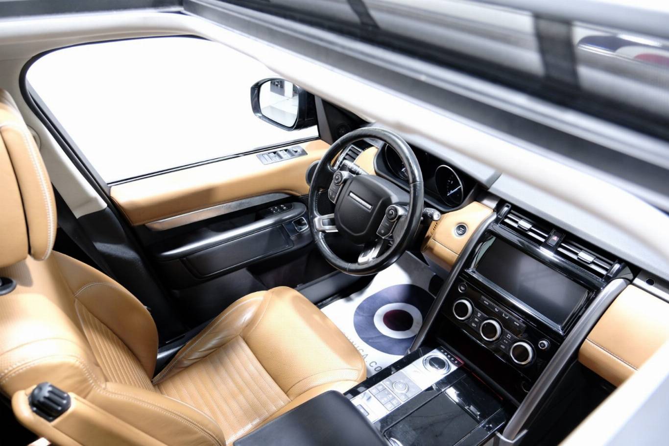 LAND ROVER Discovery 48