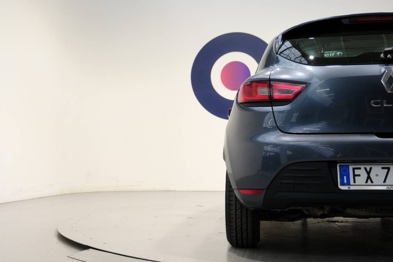 RENAULT Clio 48