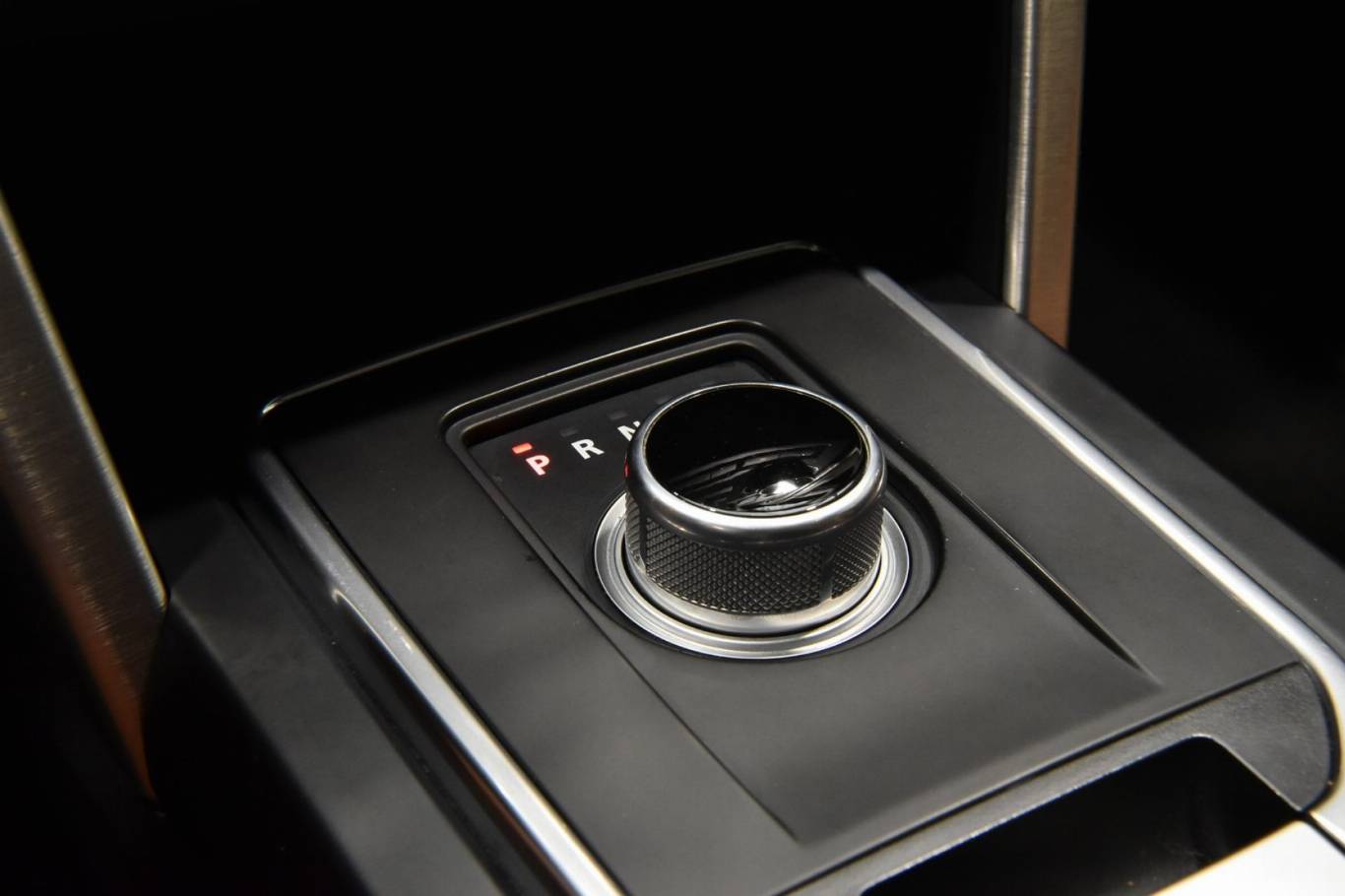 LAND ROVER Discovery Sport 13