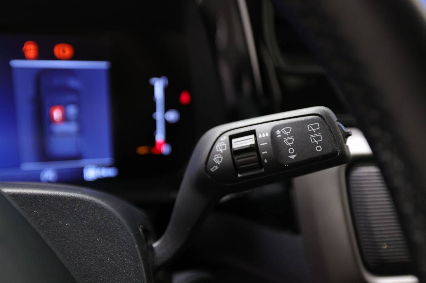 FORD Tourneo Courier 28
