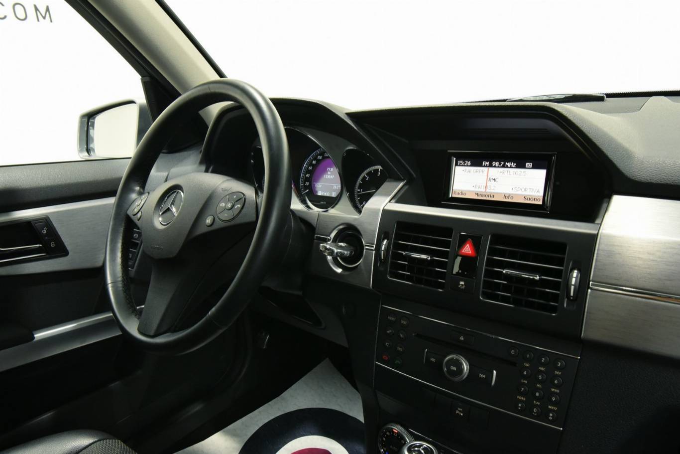 MERCEDES-BENZ GLK 220 27