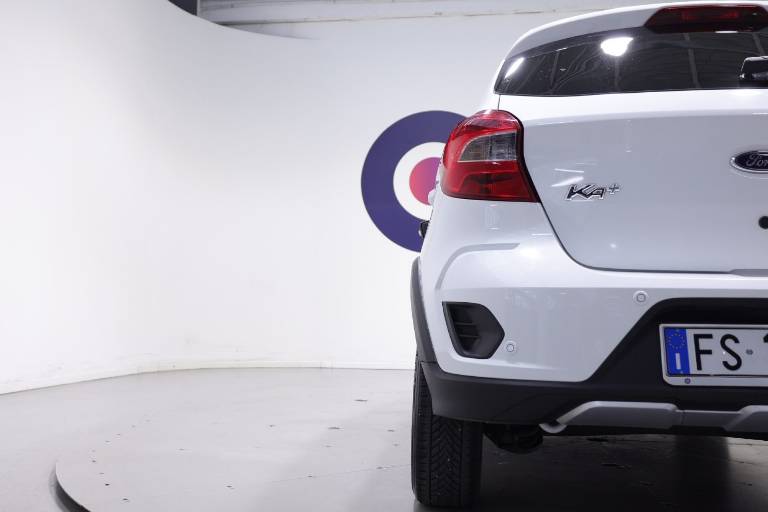 FORD Ka+ 42