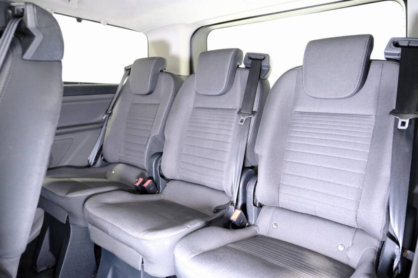 FORD Tourneo Custom 44