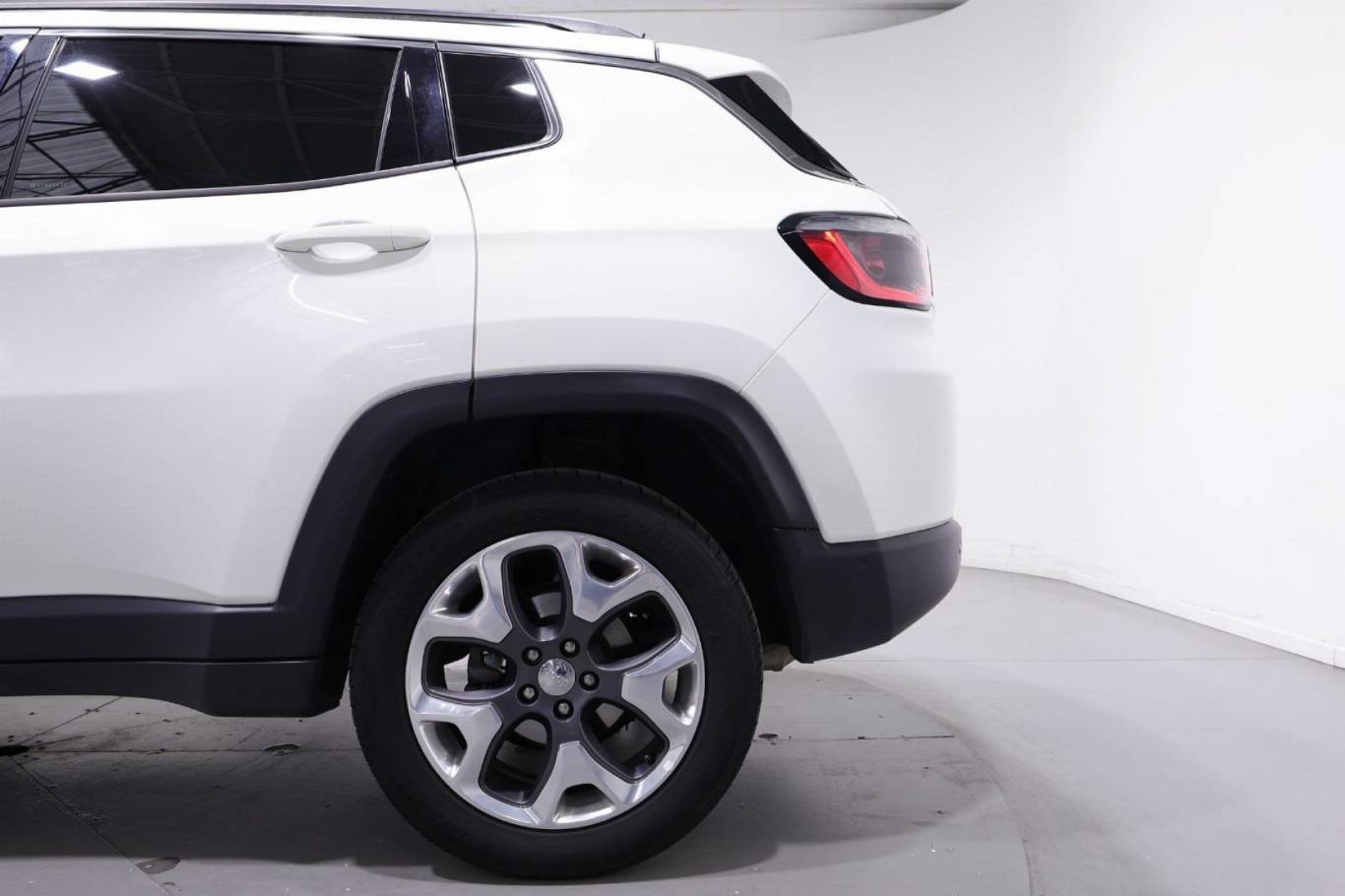 JEEP Compass 40