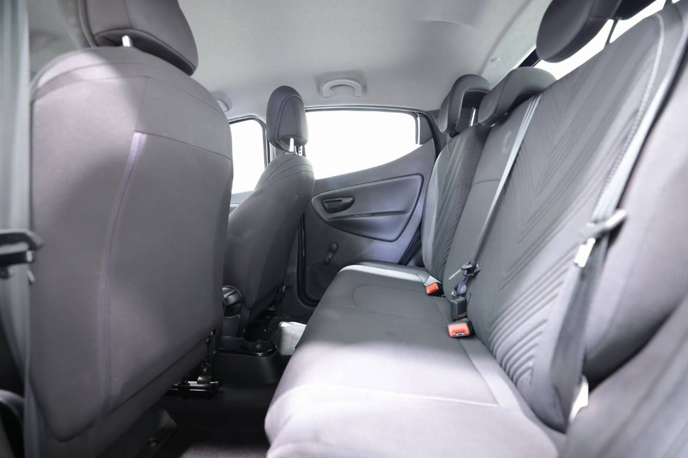 LANCIA Ypsilon 29