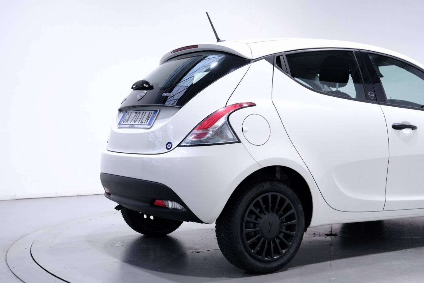 LANCIA Ypsilon 53