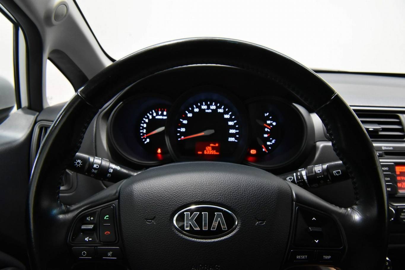 KIA Rio 9