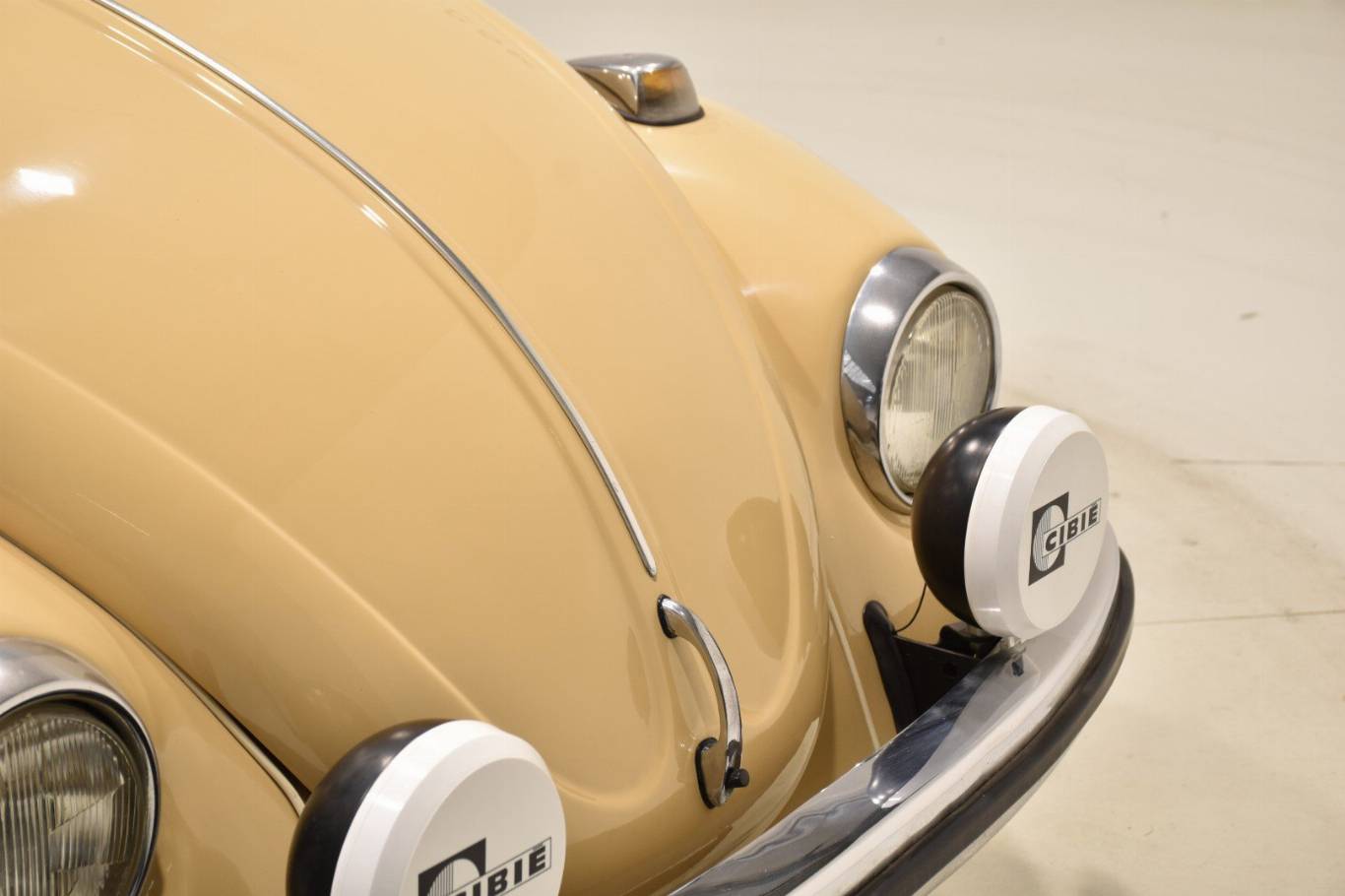 VOLKSWAGEN Maggiolino 76