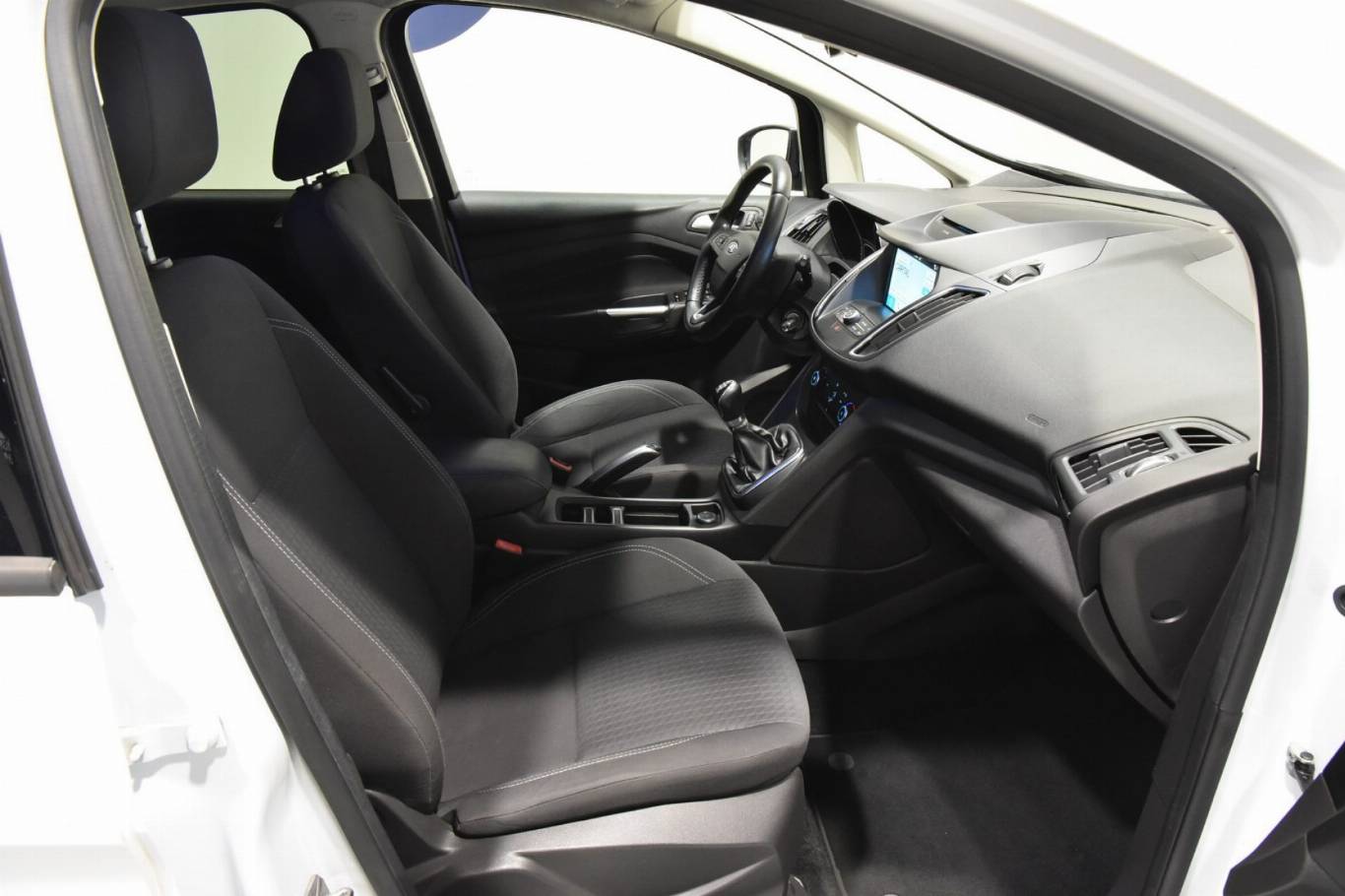 FORD C-Max 26