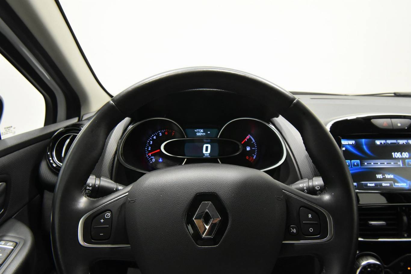 RENAULT Clio 34